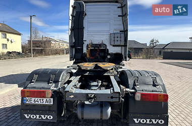 Тягач Volvo FH 13 2005 в 