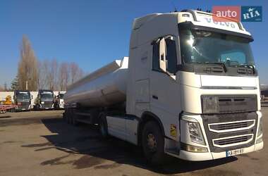 Тягач Volvo FH 13 2013 в 