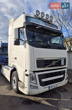Тягач Volvo FH 13 2013 в 