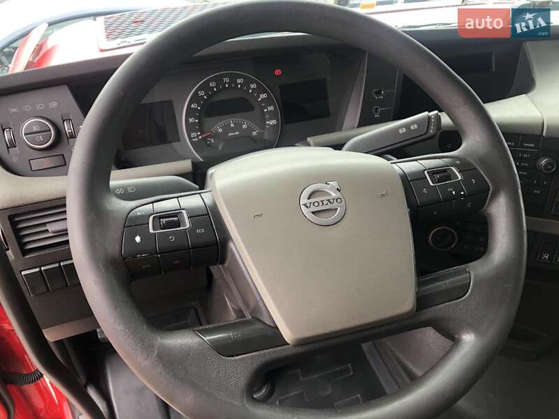 Тягач Volvo FH 13 2016 в Іршаві