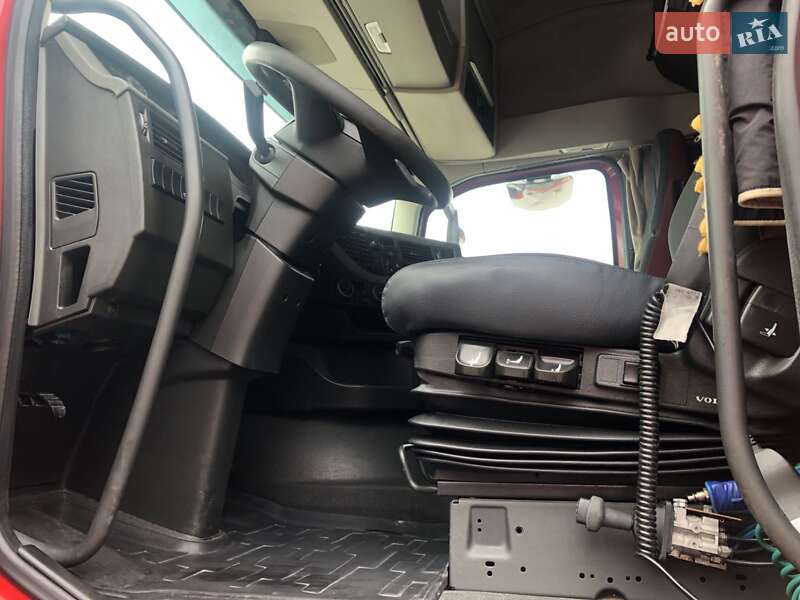 Тягач Volvo FH 13 2016 в Іршаві
