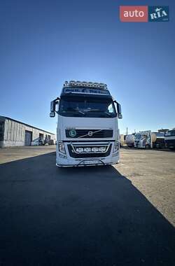 Тягач Volvo FH 13 2012 в 