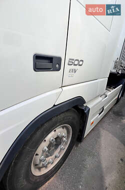 Тягач Volvo FH 13 2013 в 