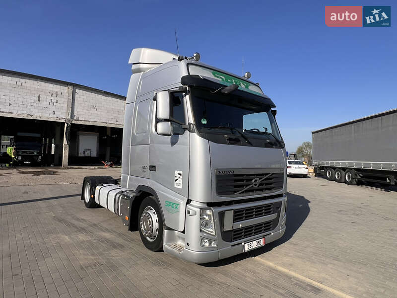 Тягач Volvo FH 13 2013 в Тячеве
