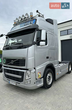 Тягач Volvo FH 13 2011 в 