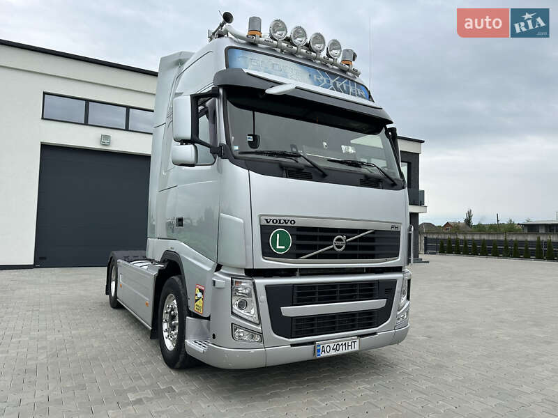 Тягач Volvo FH 13 2011 в 