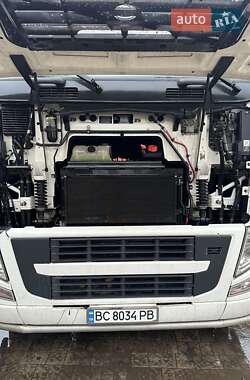 Тягач Volvo FH 13 2013 в 