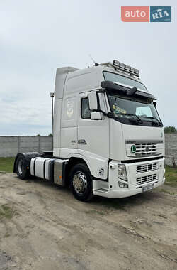 Тягач Volvo FH 13 2013 в Кам'янці-Бузькій