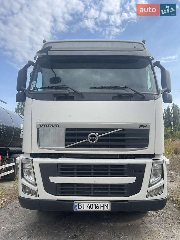 Тягач Volvo FH 13 2009 в 