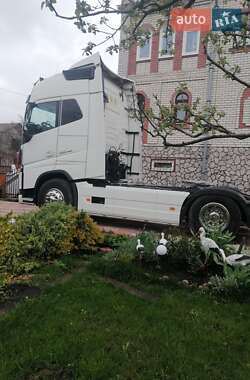Тягач Volvo FH 13 2014 в 
