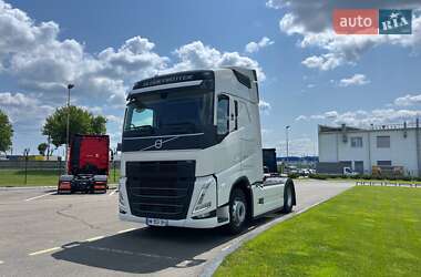 Тягач Volvo FH 13 2021 в Киеве