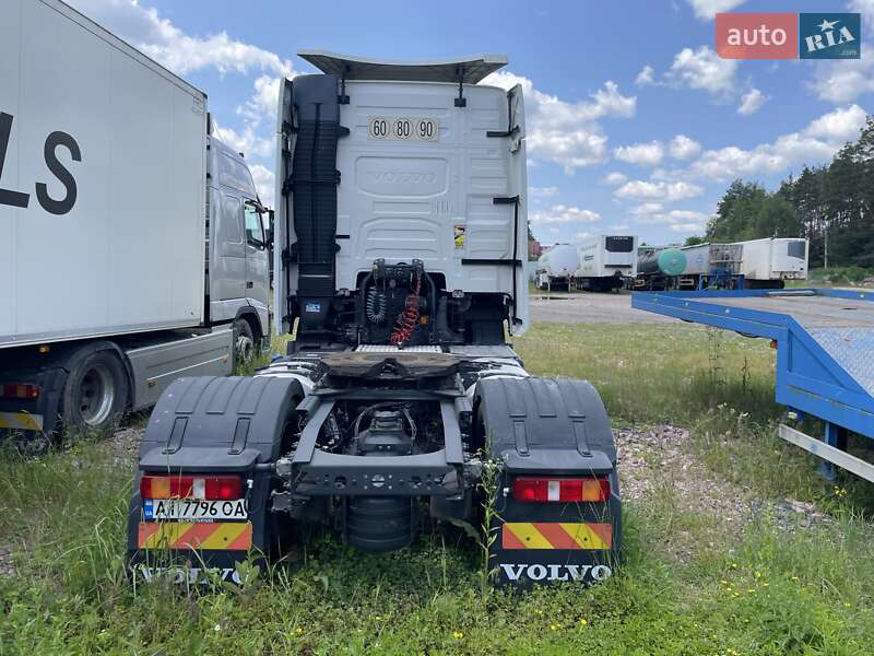 Тягач Volvo FH 13 2016 в Киеве