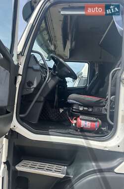 Тягач Volvo FH 13 2009 в 
