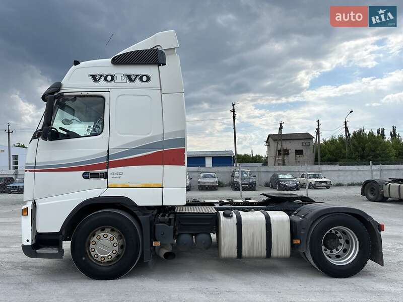 Тягач Volvo FH 13 2008 в Днепре