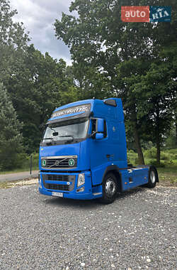 Тягач Volvo FH 13 2013 в 