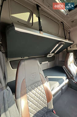 Тягач Volvo FH 13 2013 в 