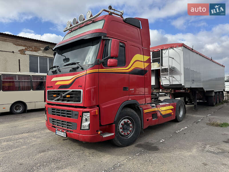 Тягач Volvo FH 13 2007 в Тульчине