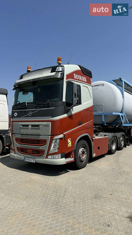 Тягач Volvo FH 13 2015 в 