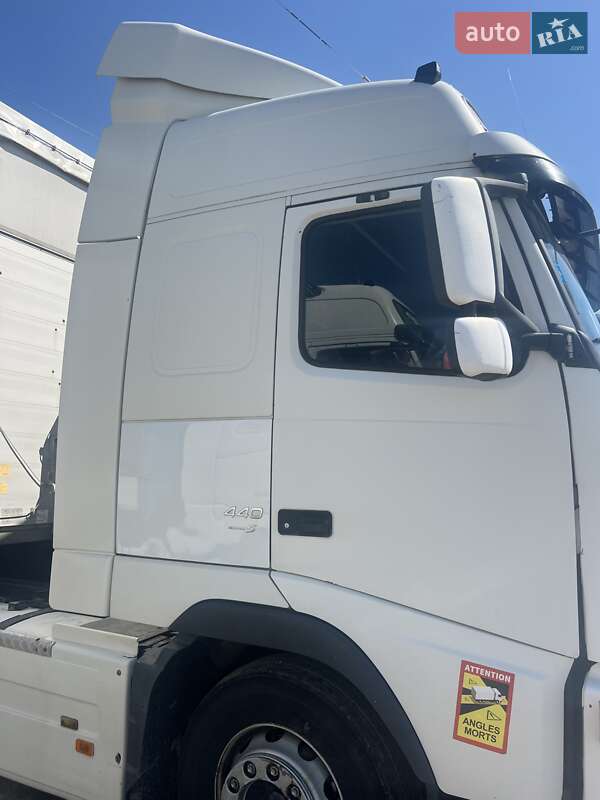 Тягач Volvo FH 13 2009 в Львове