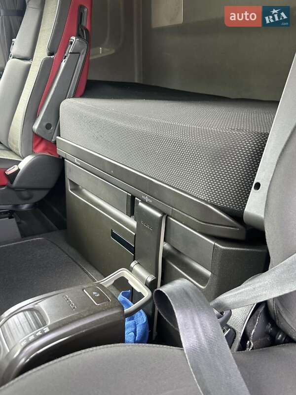 Тягач Volvo FH 13 2014 в Києві фото 4 Тягач Volvo FH 13 2014 в Києві