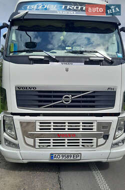 Тягач Volvo FH 13 2010 в Тячеве