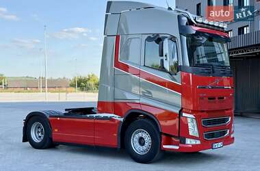Тягач Volvo FH 13 2017 в 