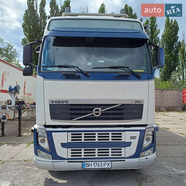 Тягач Volvo FH 13 2010 в 