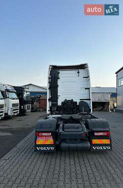Тягач Volvo FH 13 2015 в 