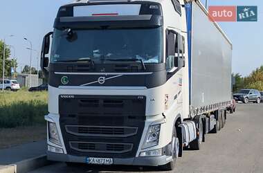 Тентованый Volvo FH 13 2016 в 