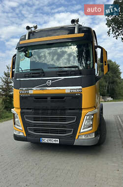 Тягач Volvo FH 13 2014 в Стрию