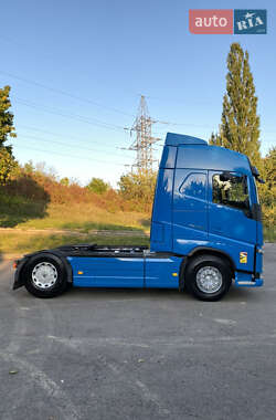 Тягач Volvo FH 13 2014 в  фото 4 Тягач Volvo FH 13 2014 в