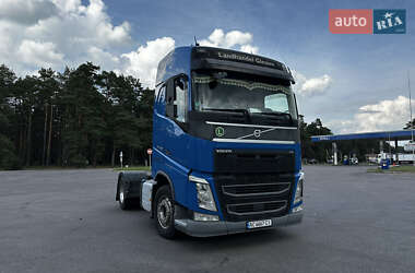 Тягач Volvo FH 13 2016 в Маневичах