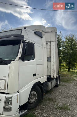 Тягач Volvo FH 13 2008 в Тячеве