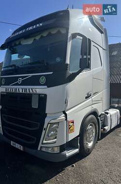 Тягач Volvo FH 13 2014 в 