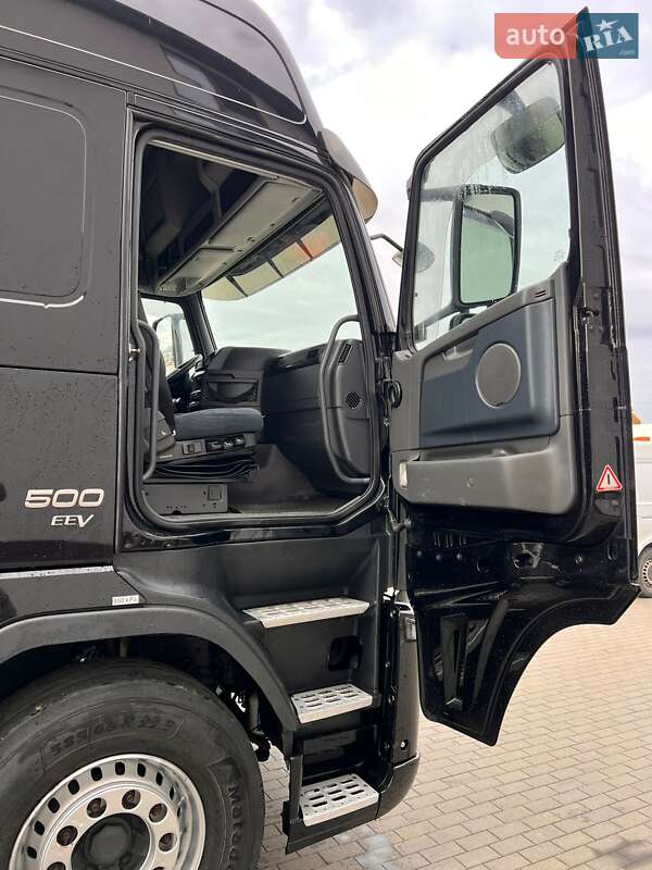 Тягач Volvo FH 13 2012 в Тячеві