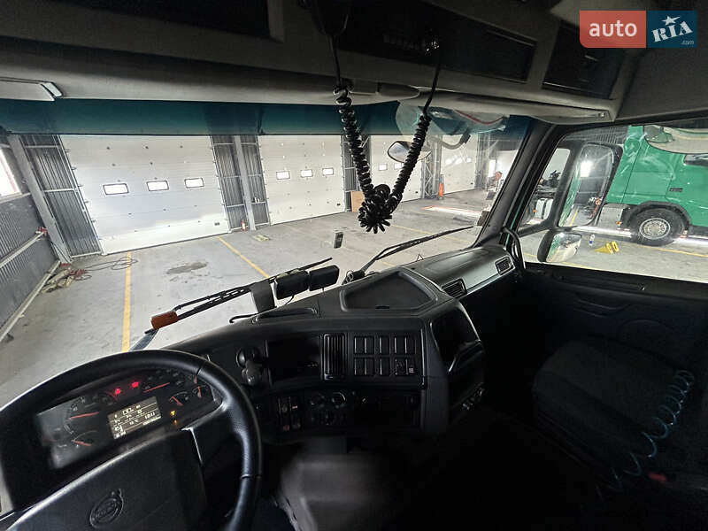 Тягач Volvo FH 13 2012 в Мукачевому