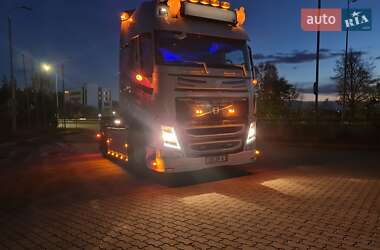 Тягач Volvo FH 13 2017 в 