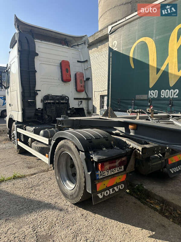 Тягач Volvo FH 13 2013 в Днепре фото 4 Тягач Volvo FH 13 2013 в Днепре