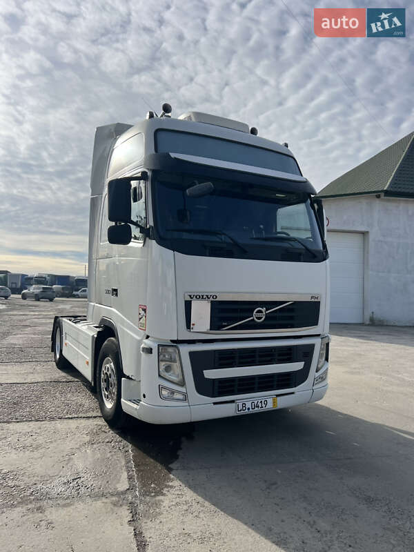 Тягач Volvo FH 13 2010 в Луцьку