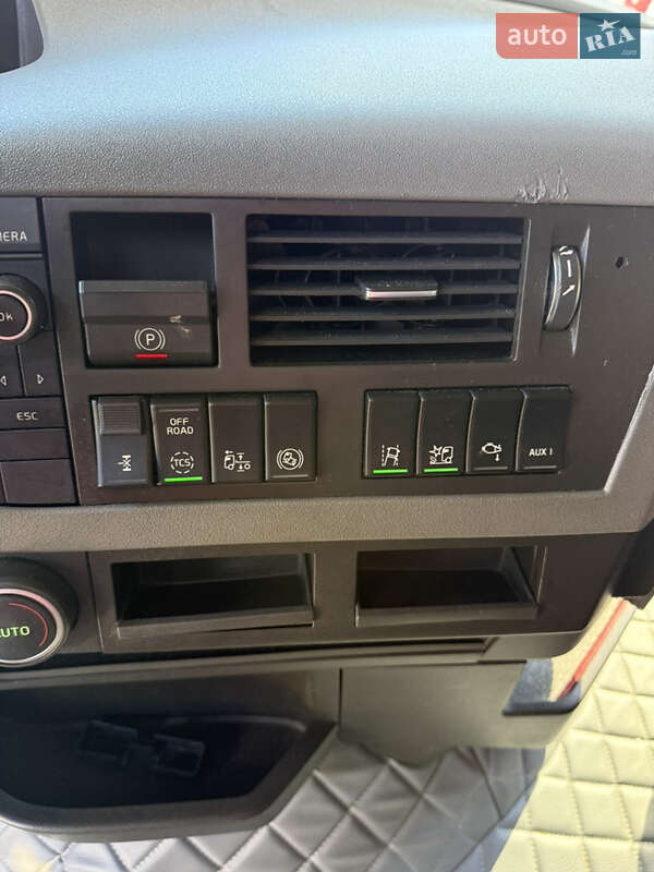 Тягач Volvo FH 13 2016 в Жовкві фото 29 Тягач Volvo FH 13 2016 в Жовкві