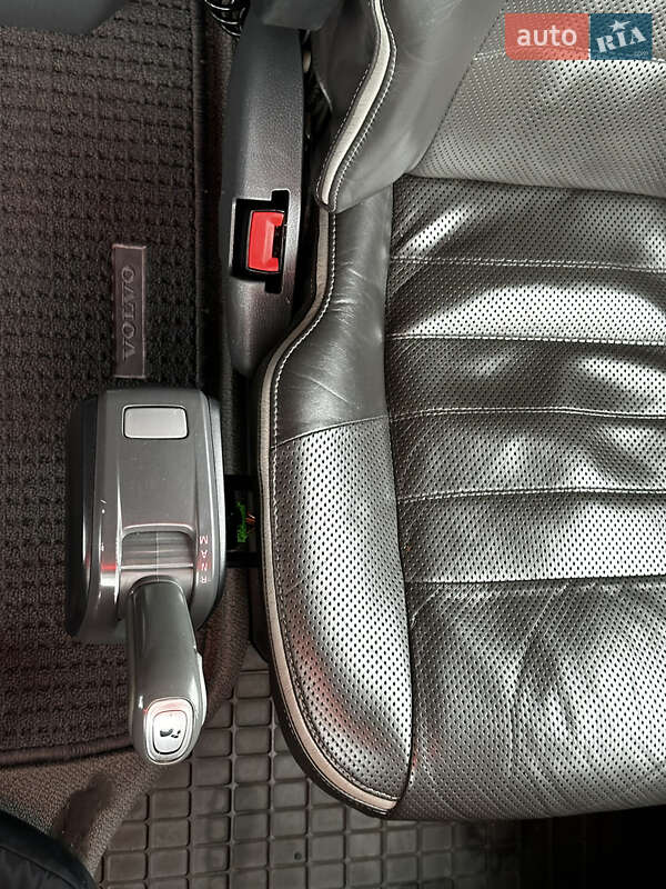 Самоскид Volvo FH 13 2012 в Івано-Франківську