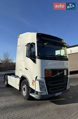 Тягач Volvo FH 13 2017 в Львові