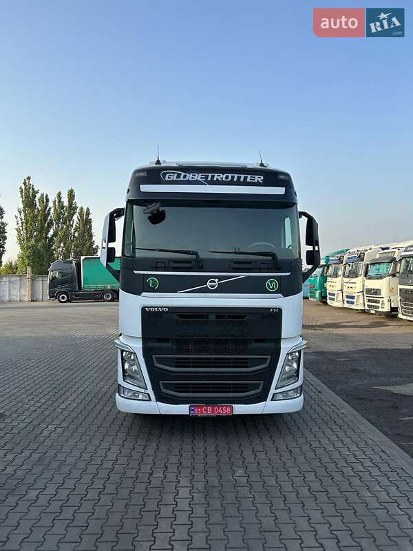 Тягач Volvo FH 13 2015 в Луцьку фото 2 Тягач Volvo FH 13 2015 в Луцьку