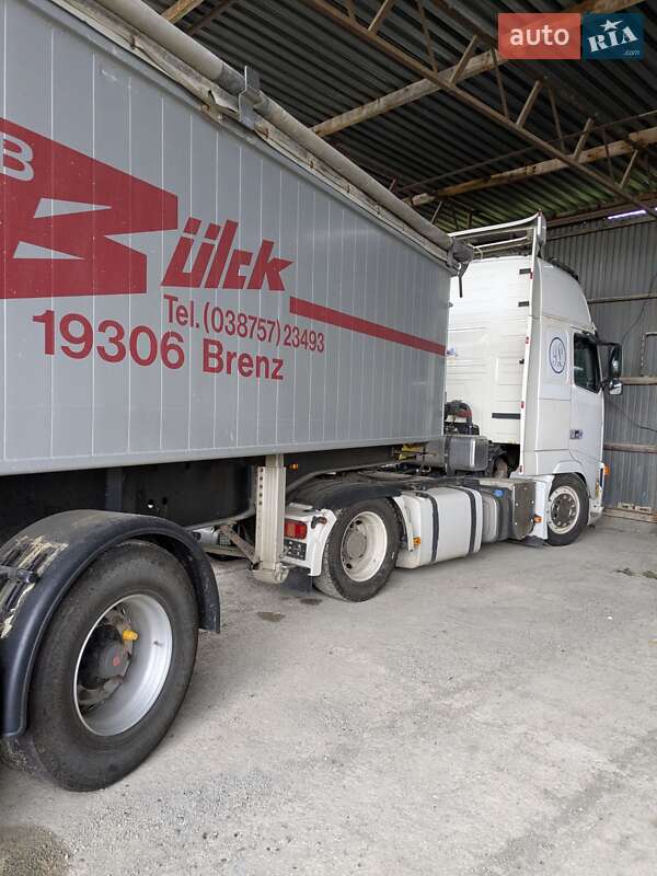 Самосвал Volvo FH 13 2007 в Косове