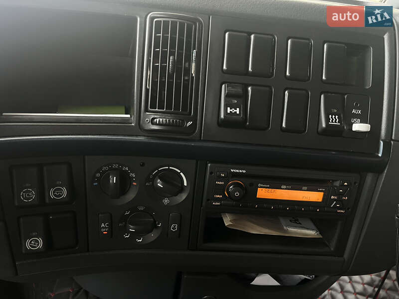 Тягач Volvo FH 13 2013 в Києві фото 17 Тягач Volvo FH 13 2013 в Києві