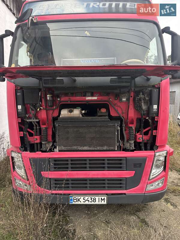 Тентованый Volvo FH 13 2013 в Ровно