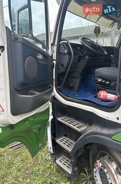 Тентованый Volvo FH 13 2013 в Ровно
