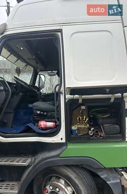 Тентованый Volvo FH 13 2013 в Ровно