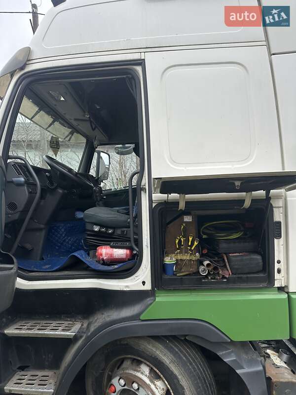 Тентованый Volvo FH 13 2013 в Ровно