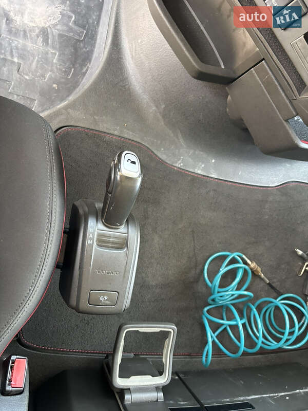 Тягач Volvo FH 13 2015 в Тернополе фото 22 Тягач Volvo FH 13 2015 в Тернополе